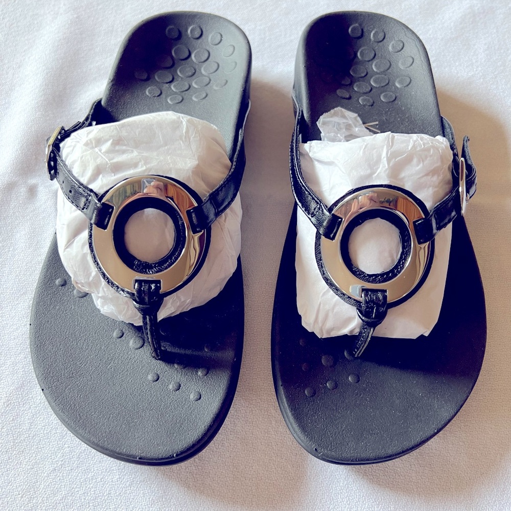 Vionic sandals